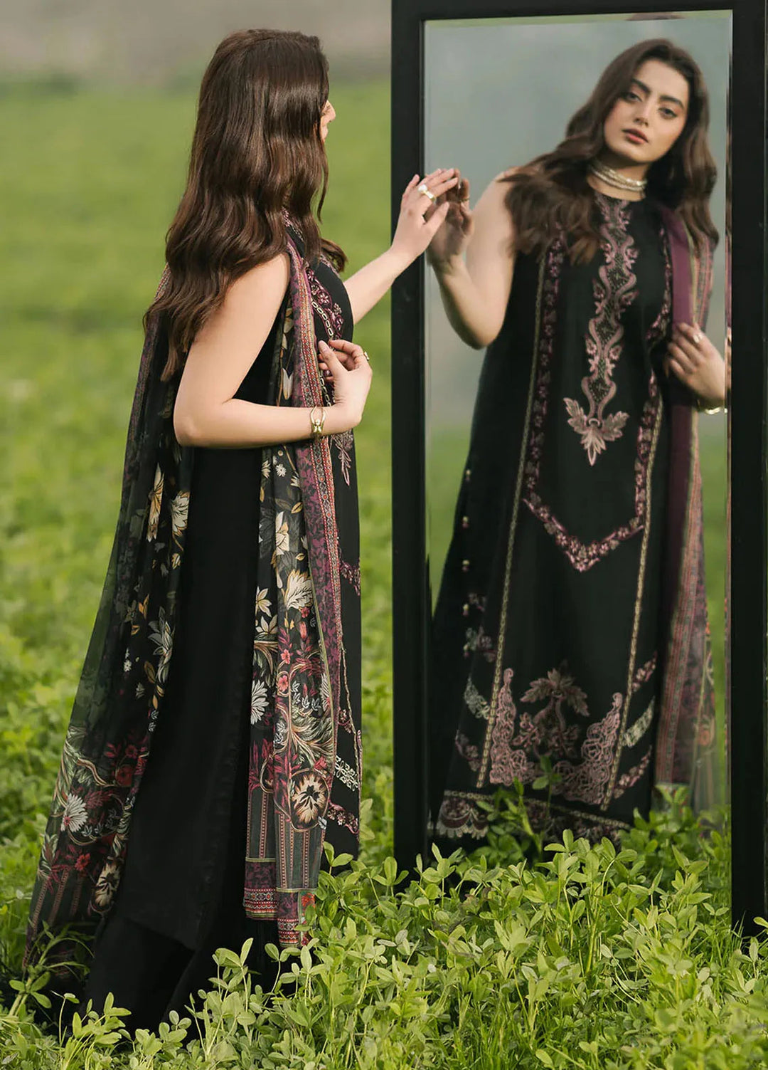 Dareen by Izel Embroidered Lawn Suits Unstitched 3 Piece IZL25DL Aaina - Summer Collection