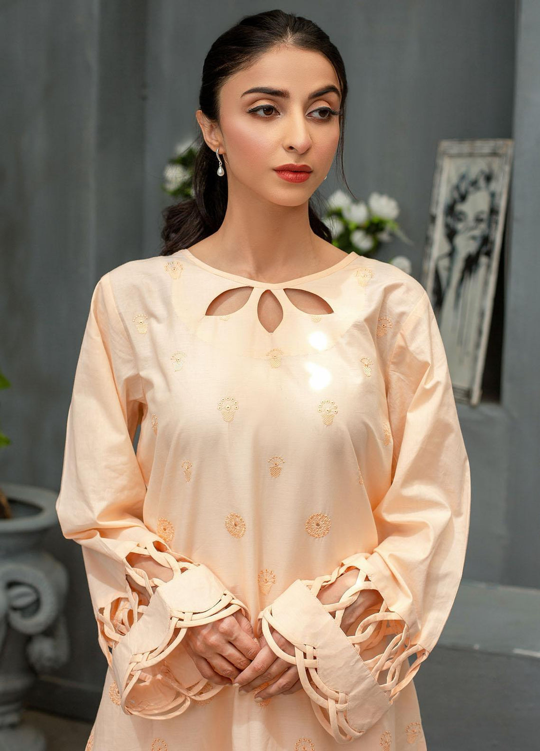 Dastaan By Addee Embroidered Lawn Suits Unstitched 3 Piece AD23D USA-1028 - Festive Collection