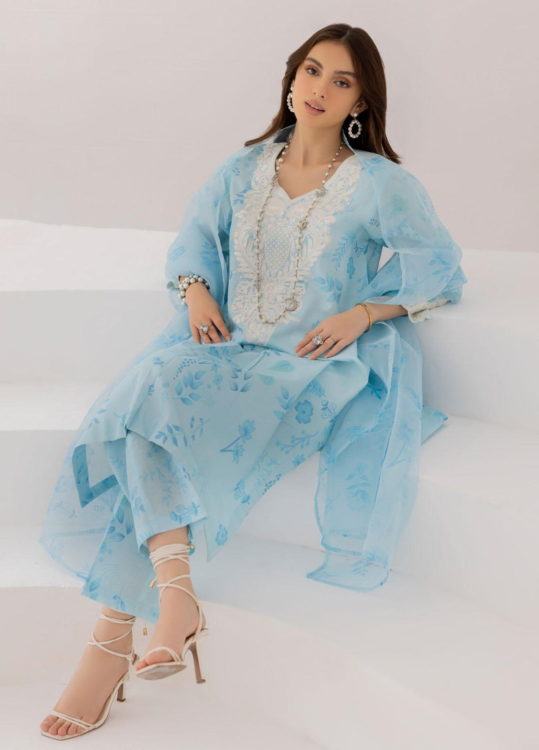 Esra Fashion Pret Embrodered Cambric 3 Piece Suit DT-23-01