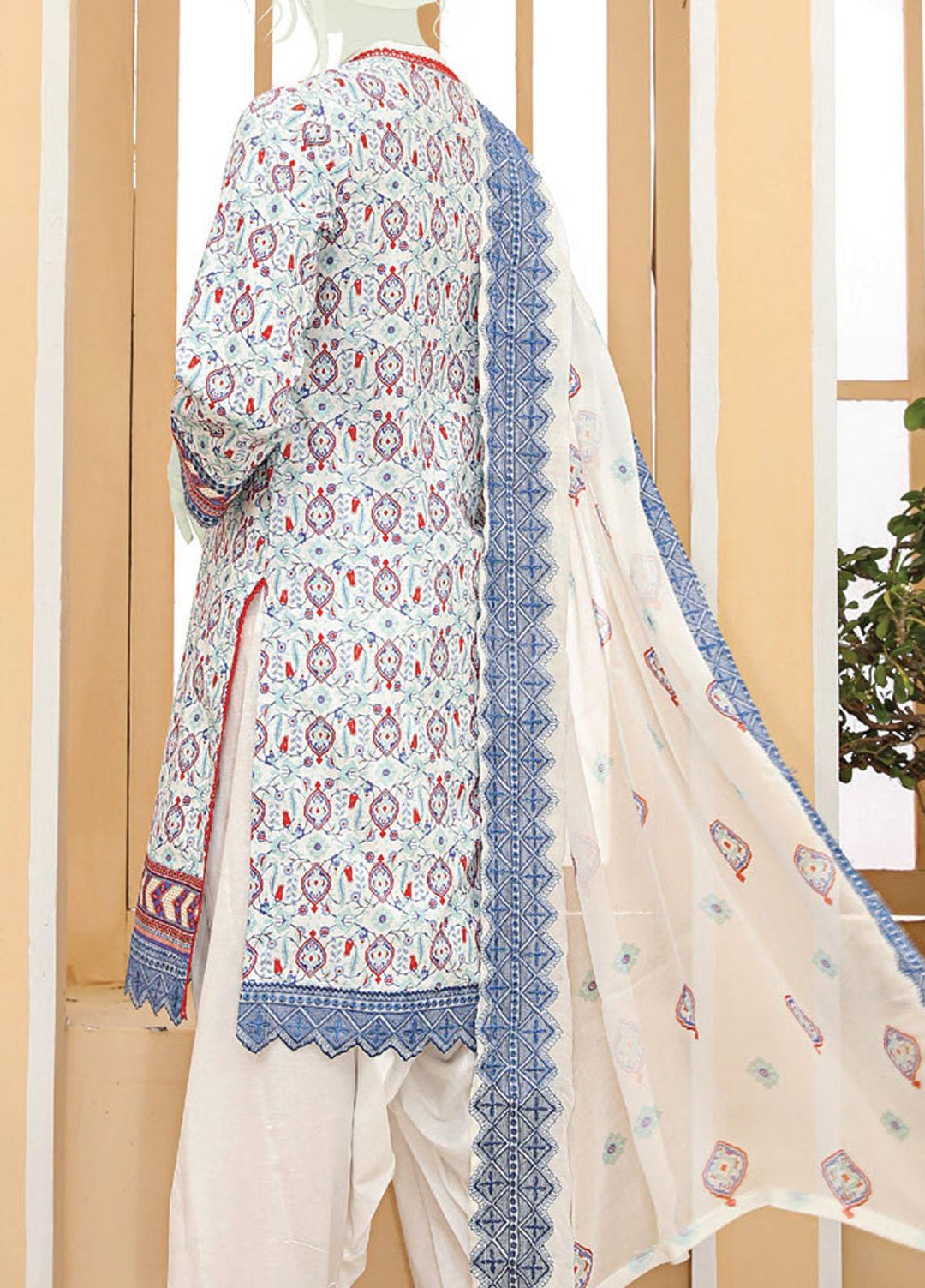 Dastaan by Humdum Embroidered Lawn Suits Unstitched 3 Piece HD22DL D2 - Summer Collection