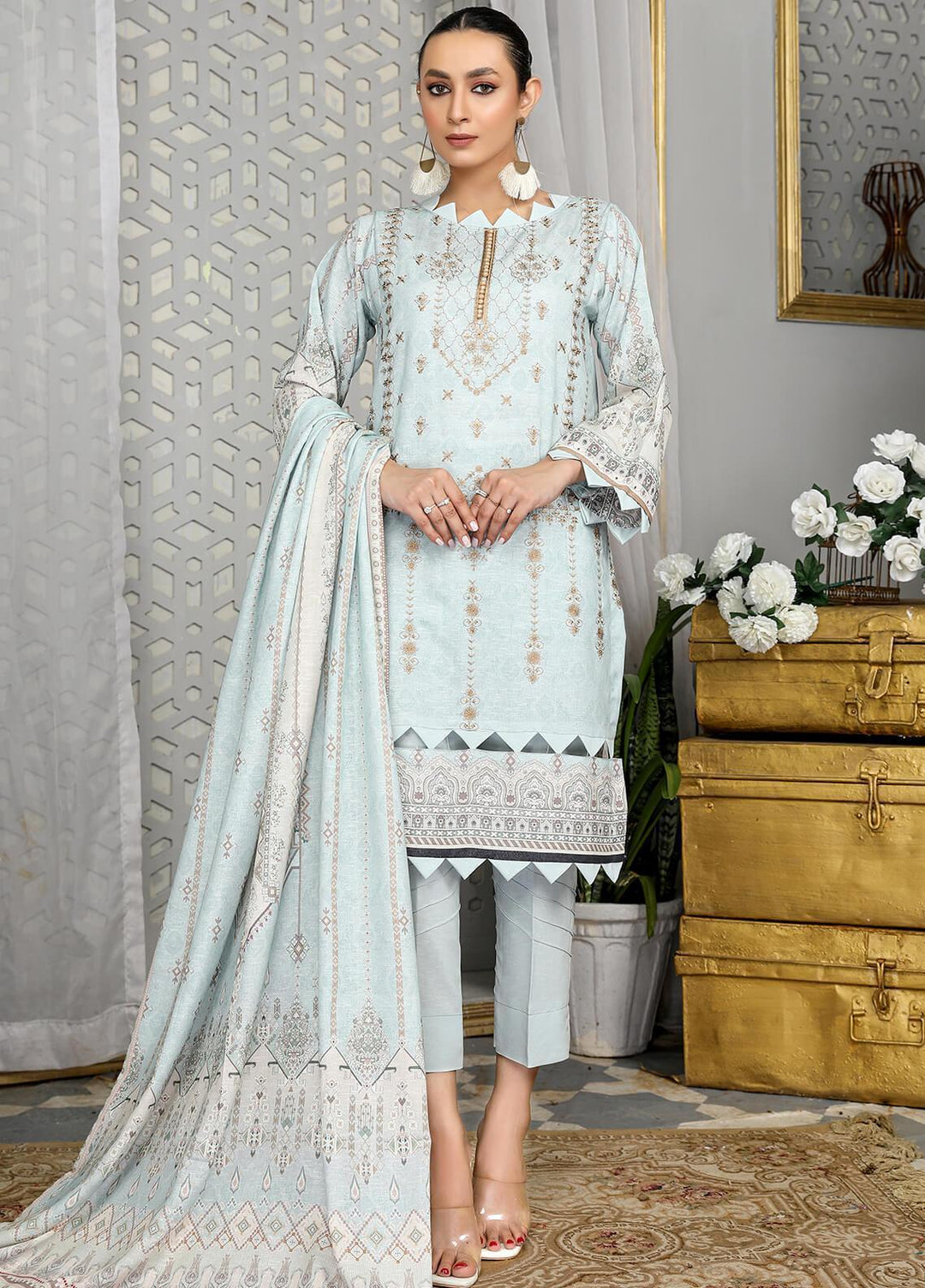 Dastaan By Humdum Embroidered Viscose Suits Unstitched 3 Piece HD22D 05 - Winter Collection