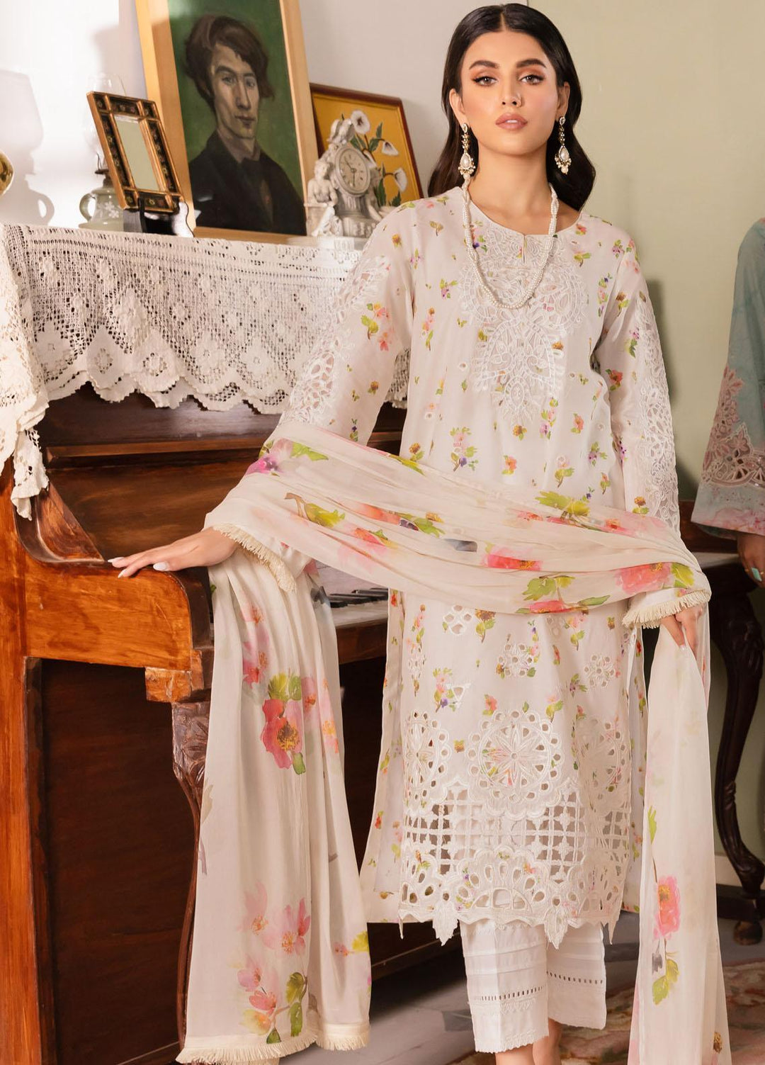 Dastaan By Iznik Embroidered Lawn Suits Unstitched 3 Piece IZ23D IDL-01 Raina - Summer Collection