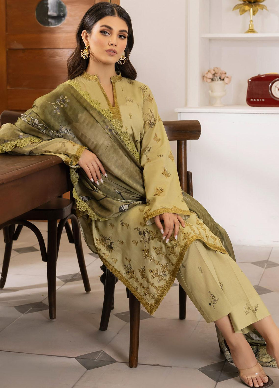 Dastaan By Iznik Embroidered Lawn Suits Unstitched 3 Piece IZ23D IDL-05 Raya - Summer Collection