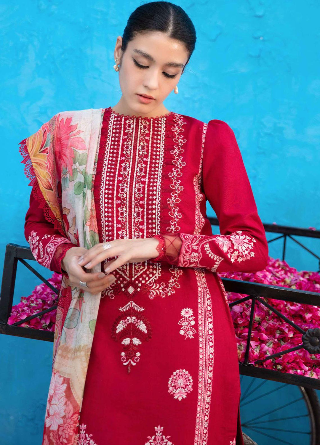 Dastaan By Seran Embroidered Lawn Suits Unstitched 3 Piece SRN23DA D-06 Tehzeeb - Festive Collection