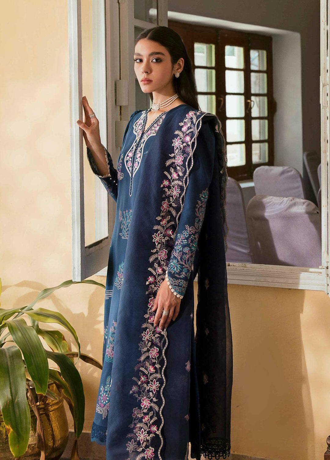 Dastaan By Seran Embroidered Lawn Suits Unstitched 3 Piece SRN23DA D-08 Roshanara - Festive Collection