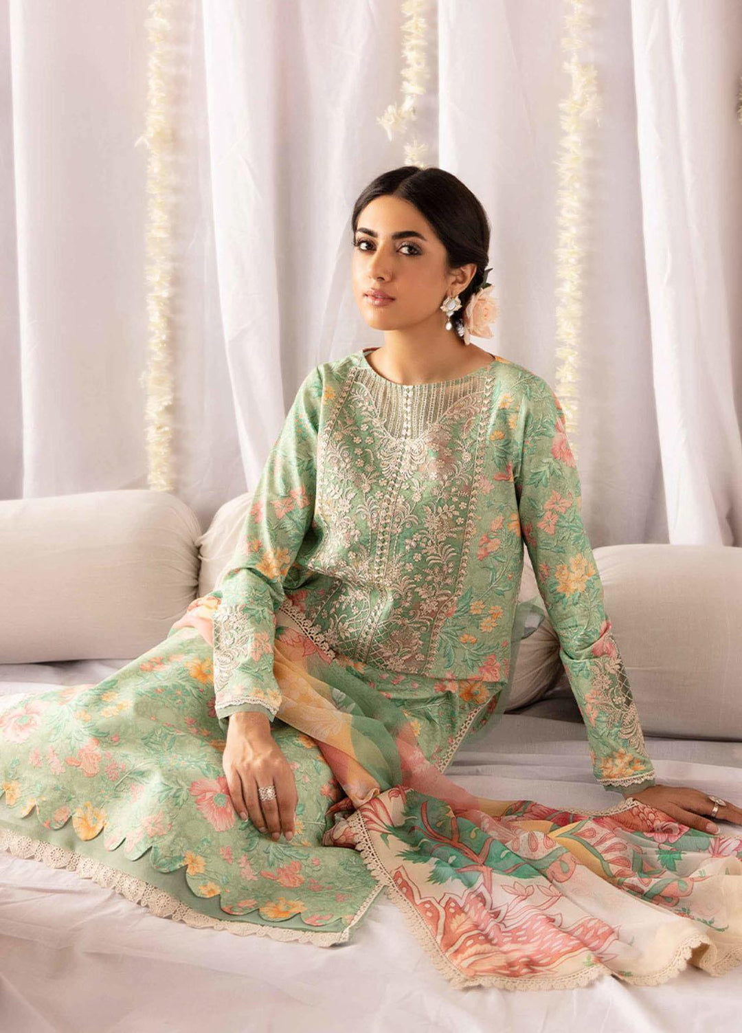Dastaan By Seran Embroidered Lawn Suits Unstitched 3 Piece SRN23DA D-10 Zoya - Festive Collection