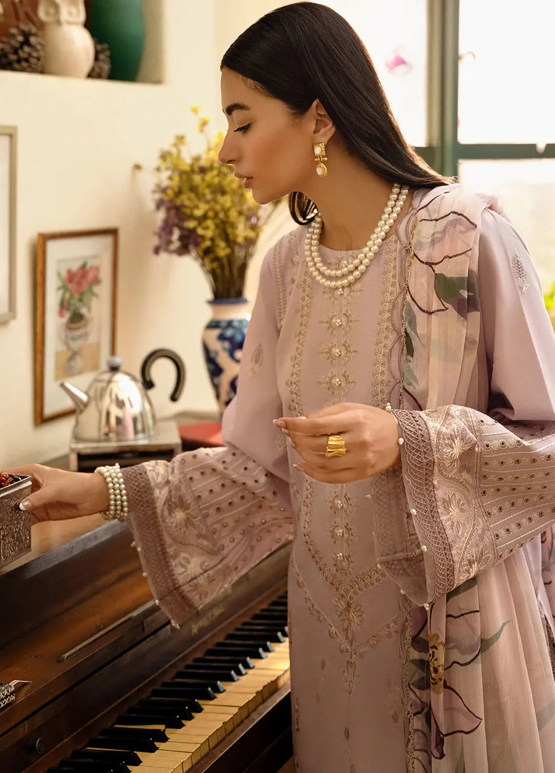 Dastak by Izel Embroidered Lawn Suits Unstitched 3 Piece IZL25D Gul - Summer Collection