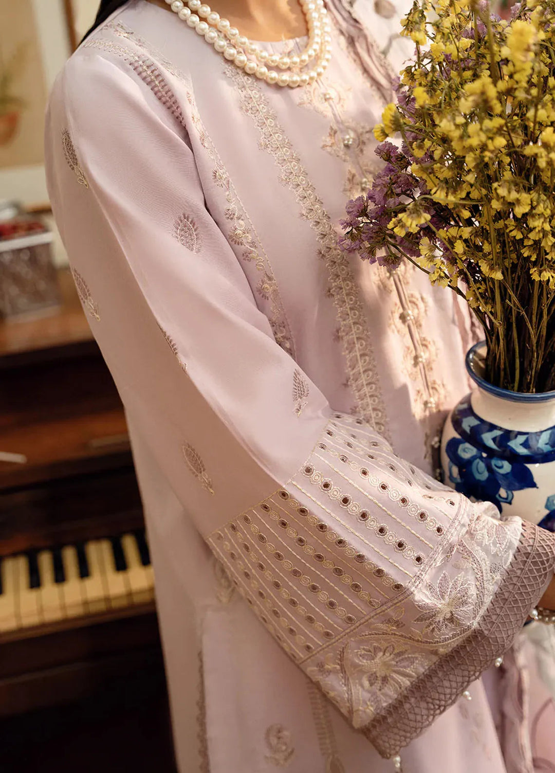 Dastak by Izel Embroidered Lawn Suits Unstitched 3 Piece IZL25D Gul - Summer Collection