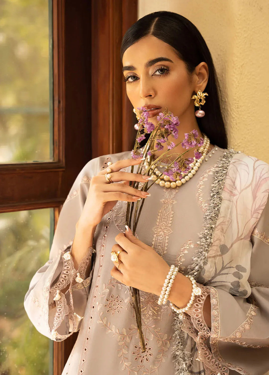 Dastak by Izel Embroidered Lawn Suits Unstitched 3 Piece IZL25D Saaye - Summer Collection