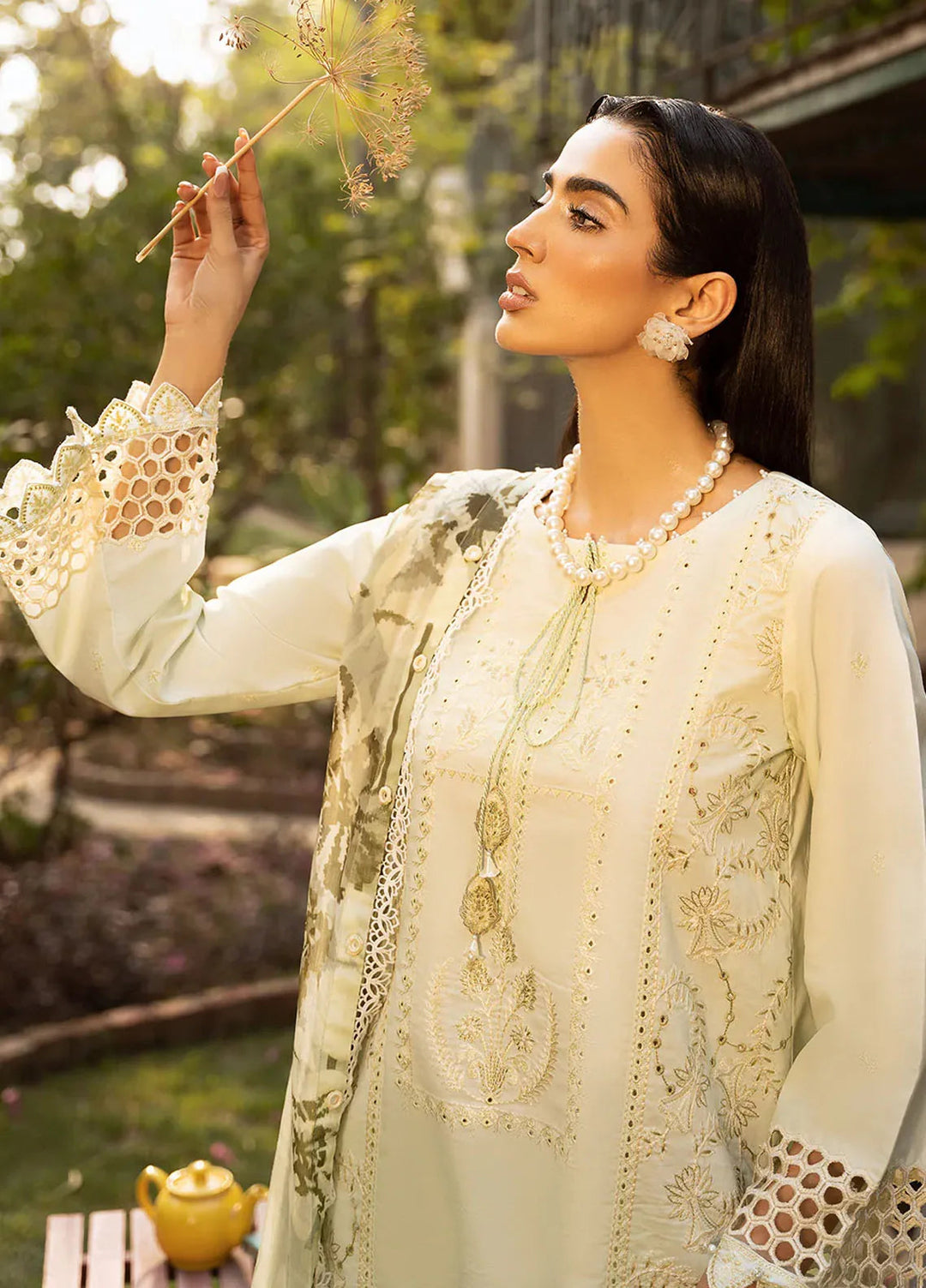 Dastak by Izel Embroidered Lawn Suits Unstitched 3 Piece IZL25D Siraa - Summer Collection