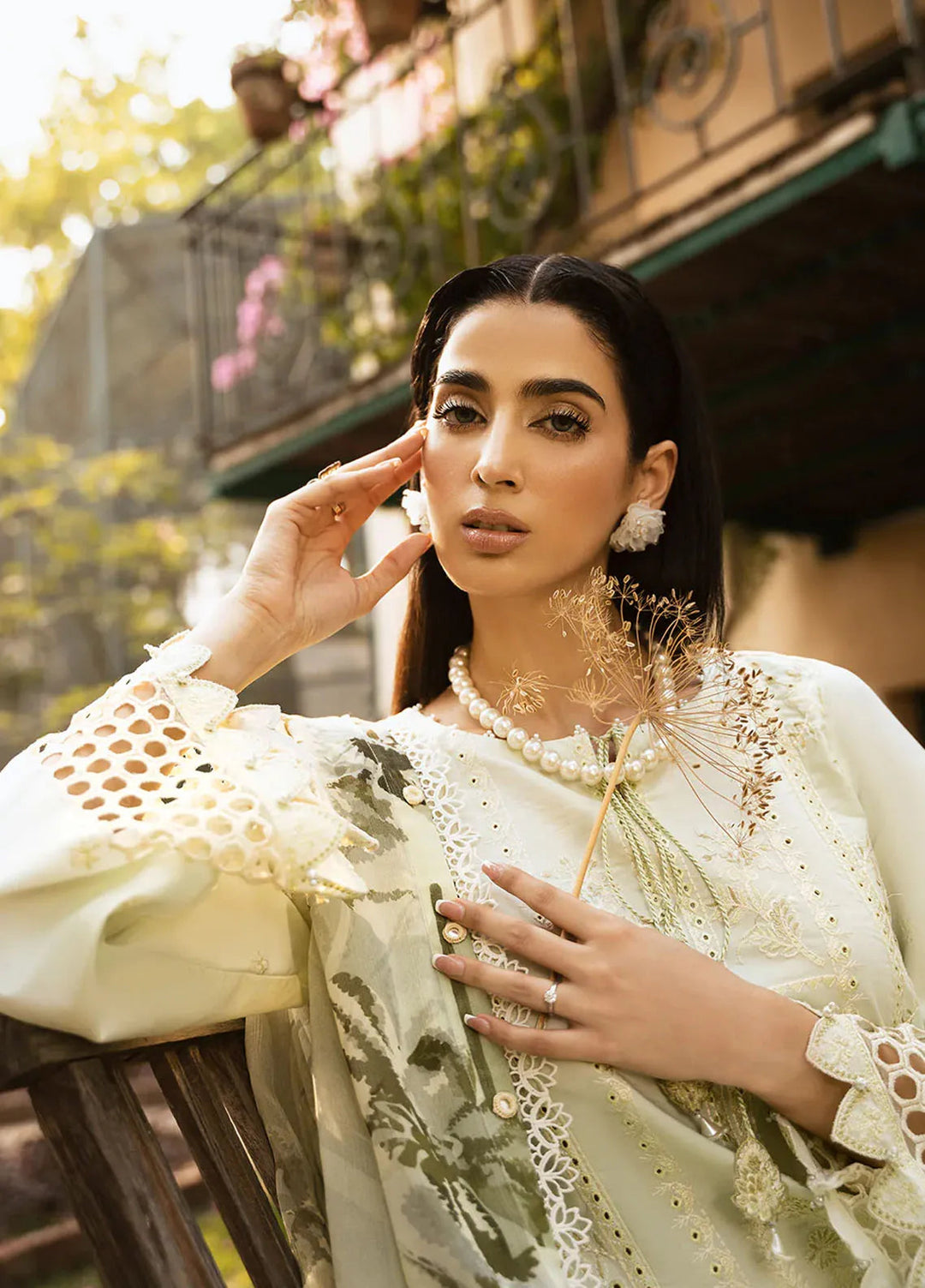 Dastak by Izel Embroidered Lawn Suits Unstitched 3 Piece IZL25D Siraa - Summer Collection