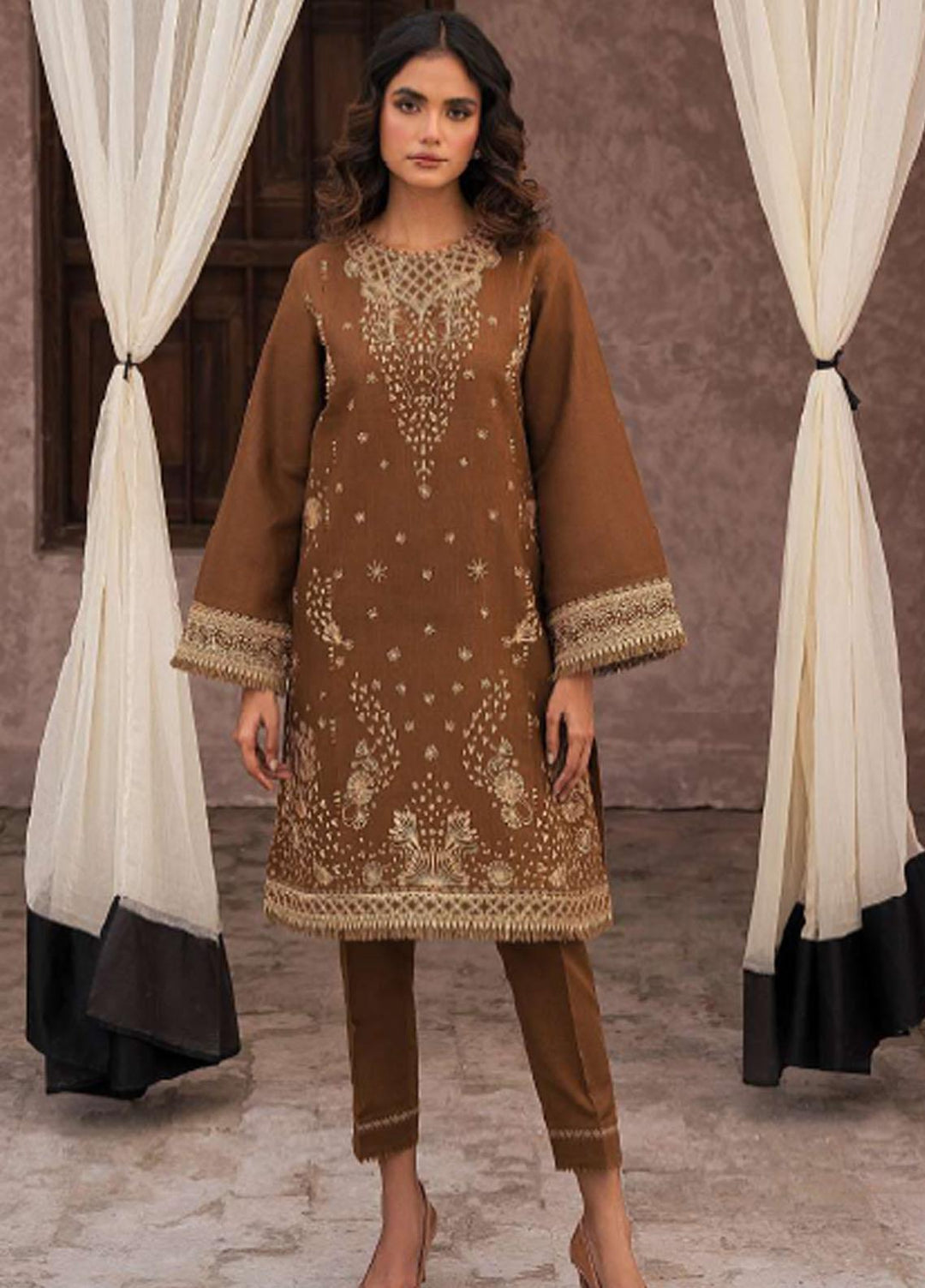 Dastak By Jazmin Embroidered Khaddar Suits Unstitched 3 Piece JZ23DK D-03 Ruh - Winter Collection