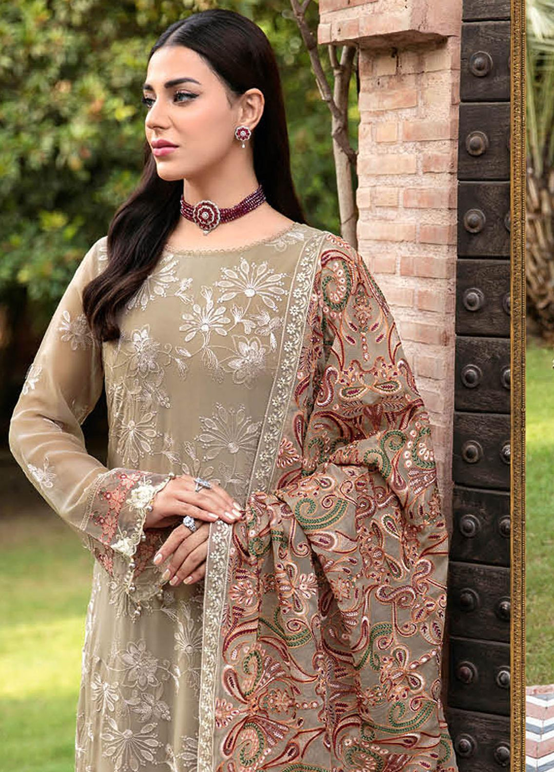 Dastan By Ramsha Embroidered Chiffon Suits Unstitched 3 Piece RSH23D T-101 - Luxury Collection