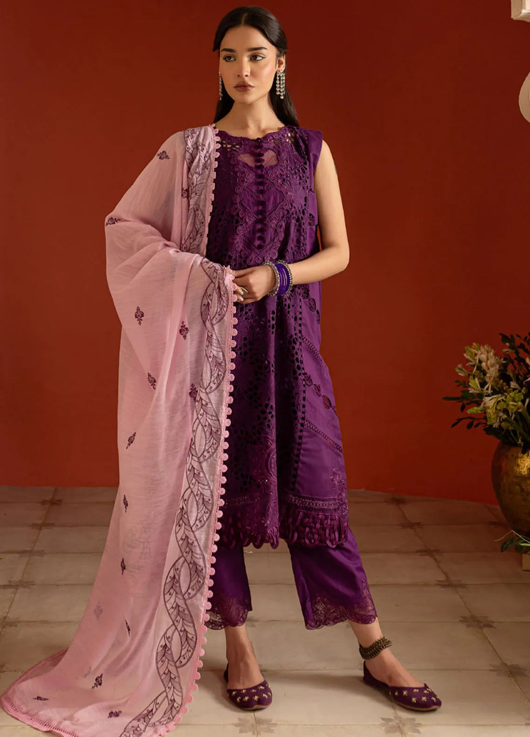 Dastan-e-Noor by Parishay Embroidered Lawn Suit Unstitched 3 Piece PR25DN DSC-07 - Summer Collection