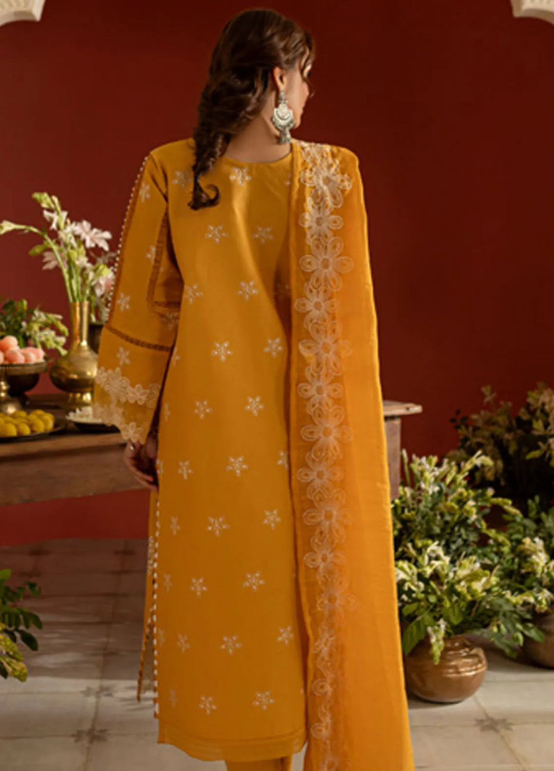 Dastan-e-Noor by Parishay Embroidered Lawn Suit Unstitched 3 Piece PR25DN DSC-09 - Summer Collection