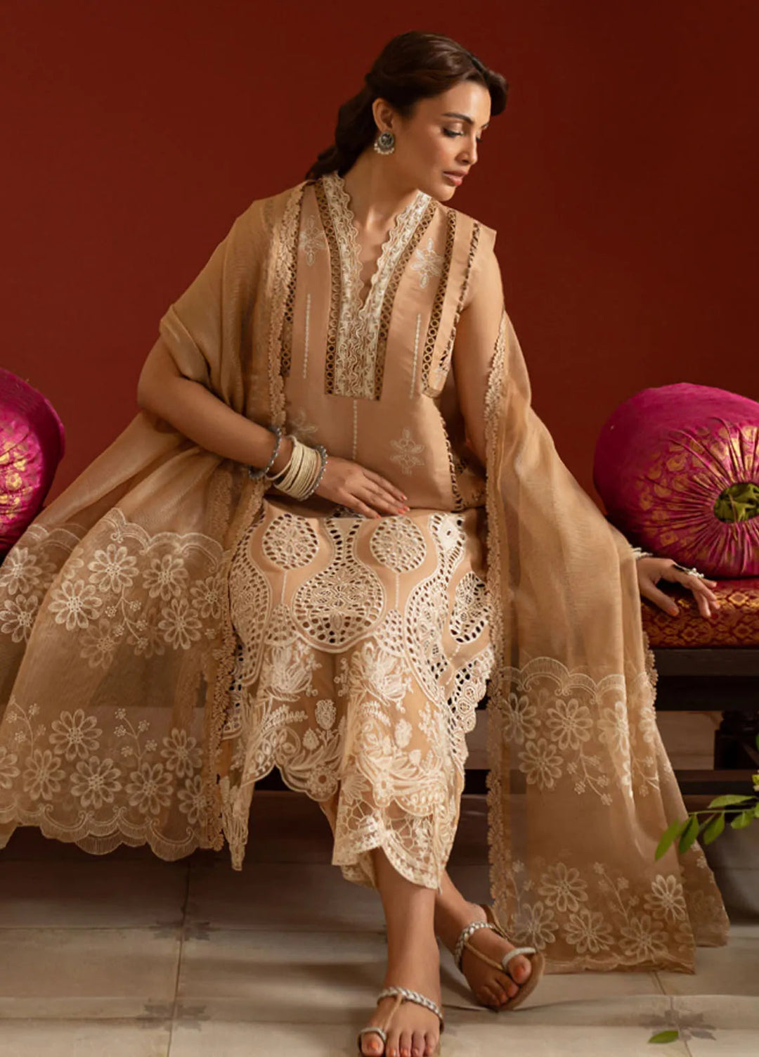 Dastan-e-Noor by Parishay Embroidered Lawn Suit Unstitched 3 Piece PR25DN DSC-13 - Summer Collection