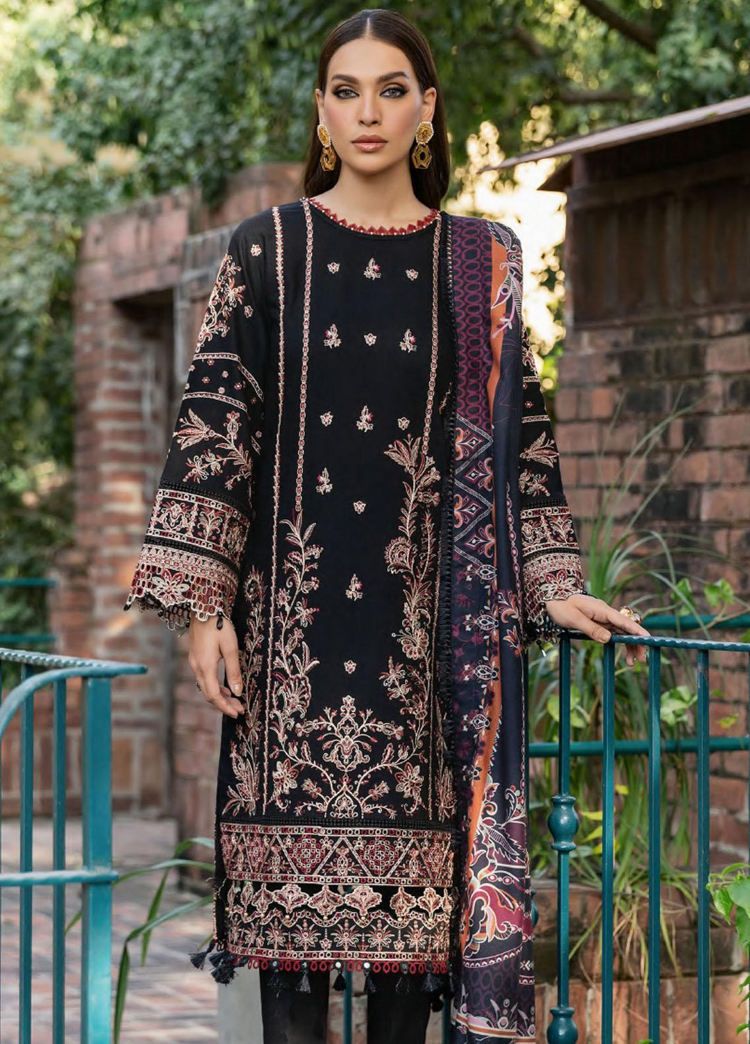 Dastoor By Farasha Embroidered Khaddar Suits Unstitched 3 Piece FSH23D D-04 Khayal - Winter Collection