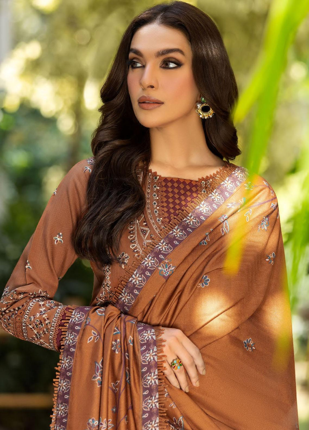 Dastoor By Farasha Embroidered Khaddar Suits Unstitched 3 Piece FSH23D D-05 Ziva - Winter Collection