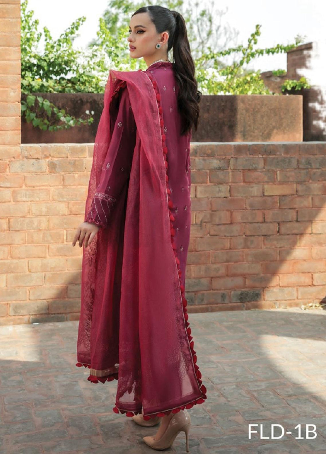 Dastoor by Florent Embroidered Lawn Suits Unstitched 3 Piece DFLFC22 FLD-1B - Summer Collection