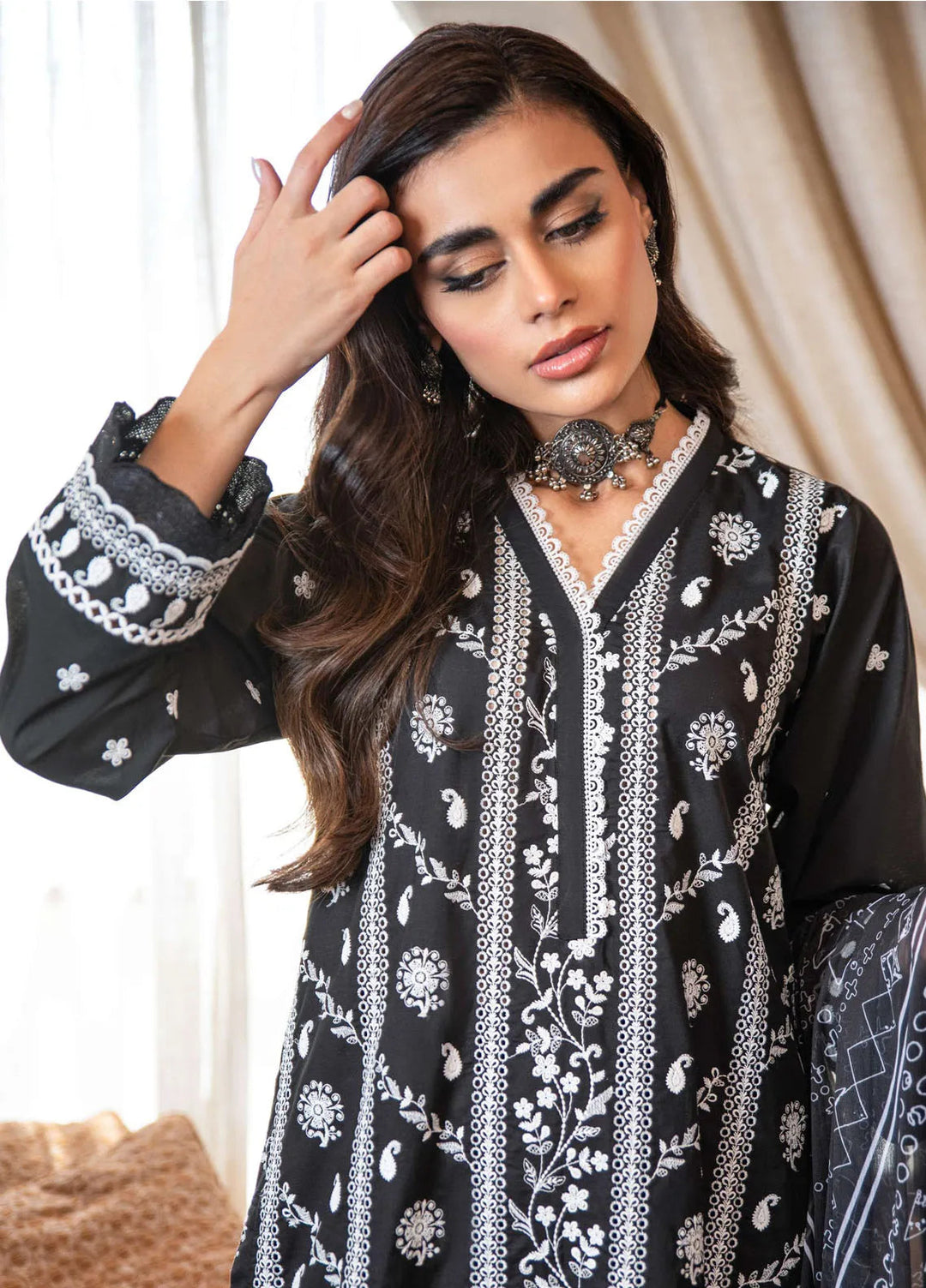 Dayaar E Khuwaab by Addee Embroidered Lawn Suit Unstitched 3 Piece AD24D SM-012 Daania - Summer Collection