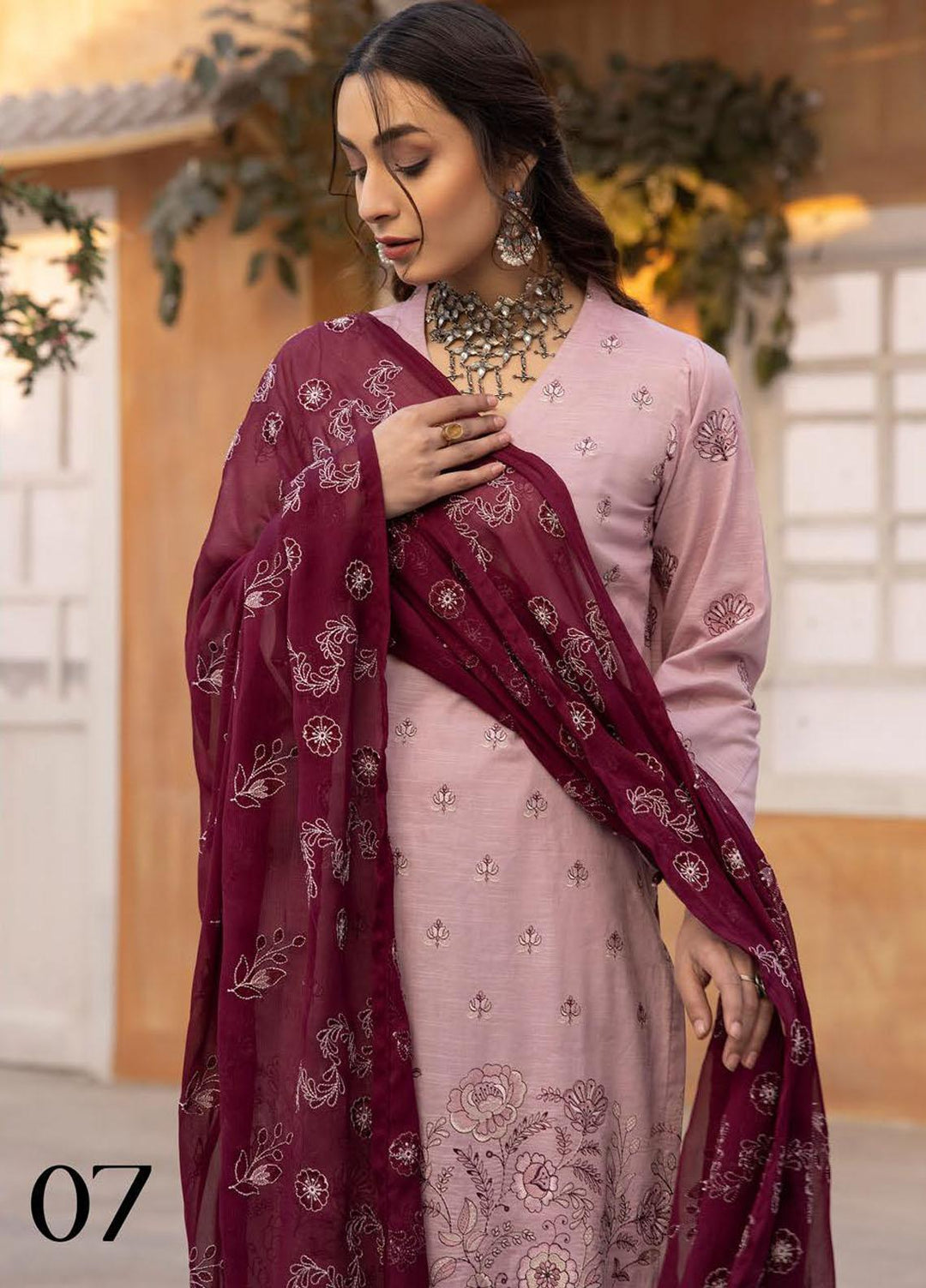 De Lace By Aalaya Embroidered Lawn Suits Unstitched 3 Piece ALY23DL D-07 - Summer Collection