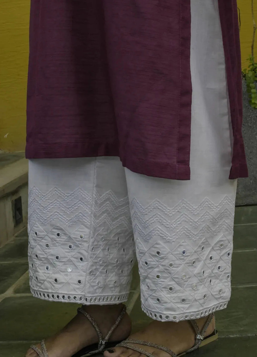 Deck Up Embroidered Cotton Embroidered Ijaar