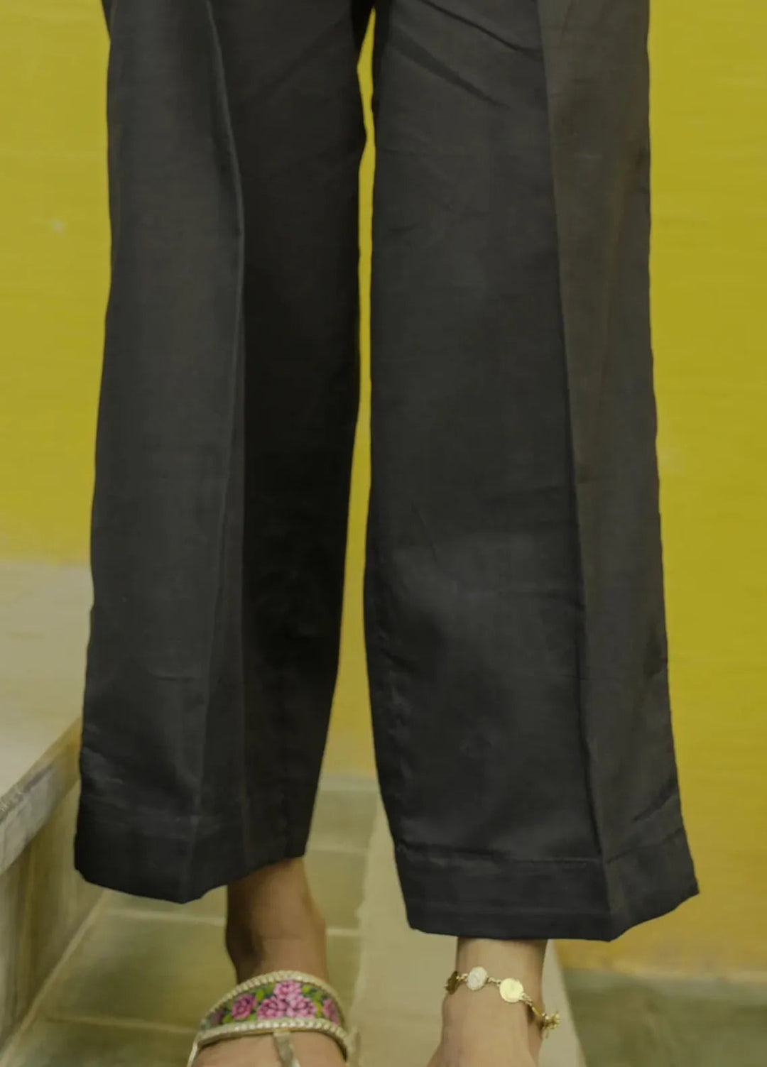 Deck Up Plain Cambric Classic Black Trousers