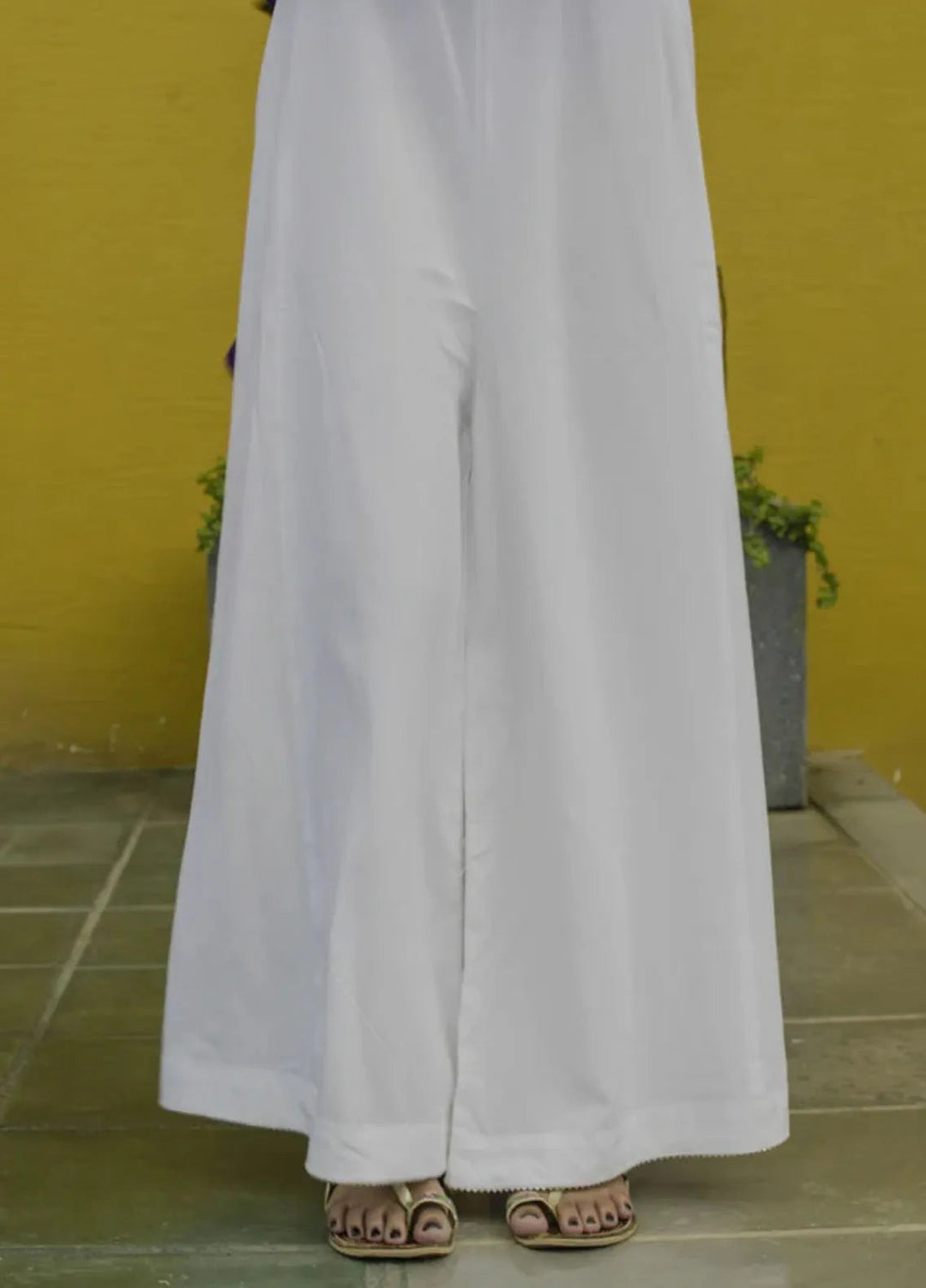 Deck Up Plain Cotton Classic Flared Ijaar
