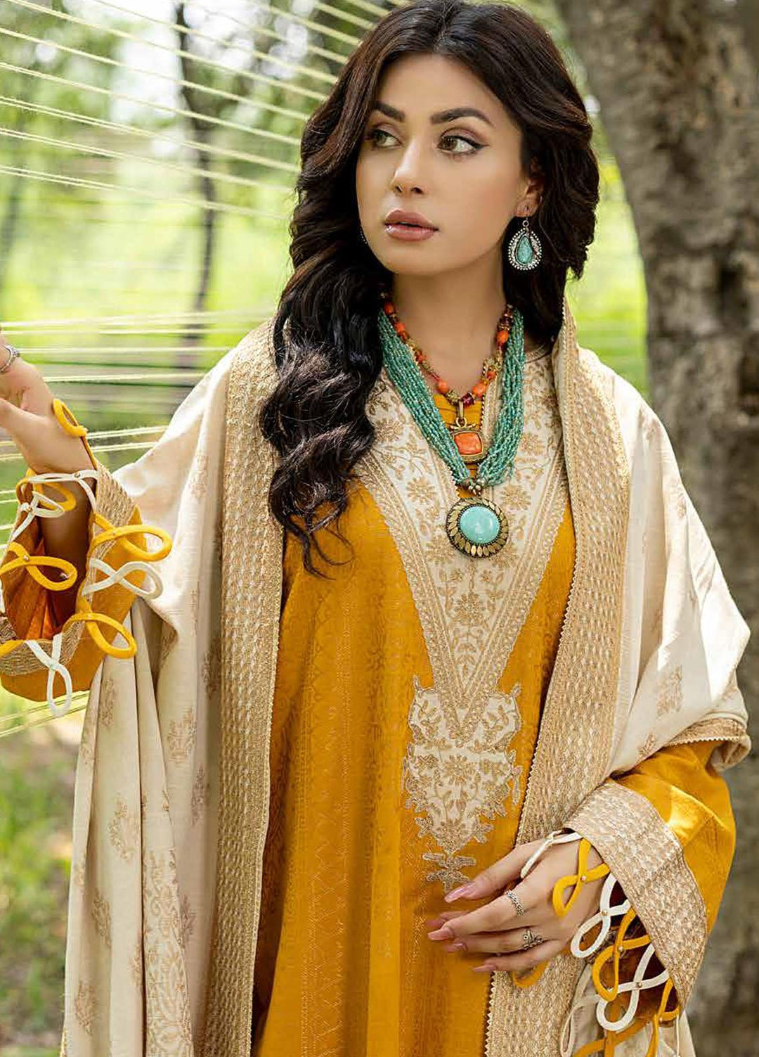 Dhaagay by Charizma Embroidered Khaddar Suits Unstitched 3 Piece CRZ22DH CEW-03 - Winter Collection