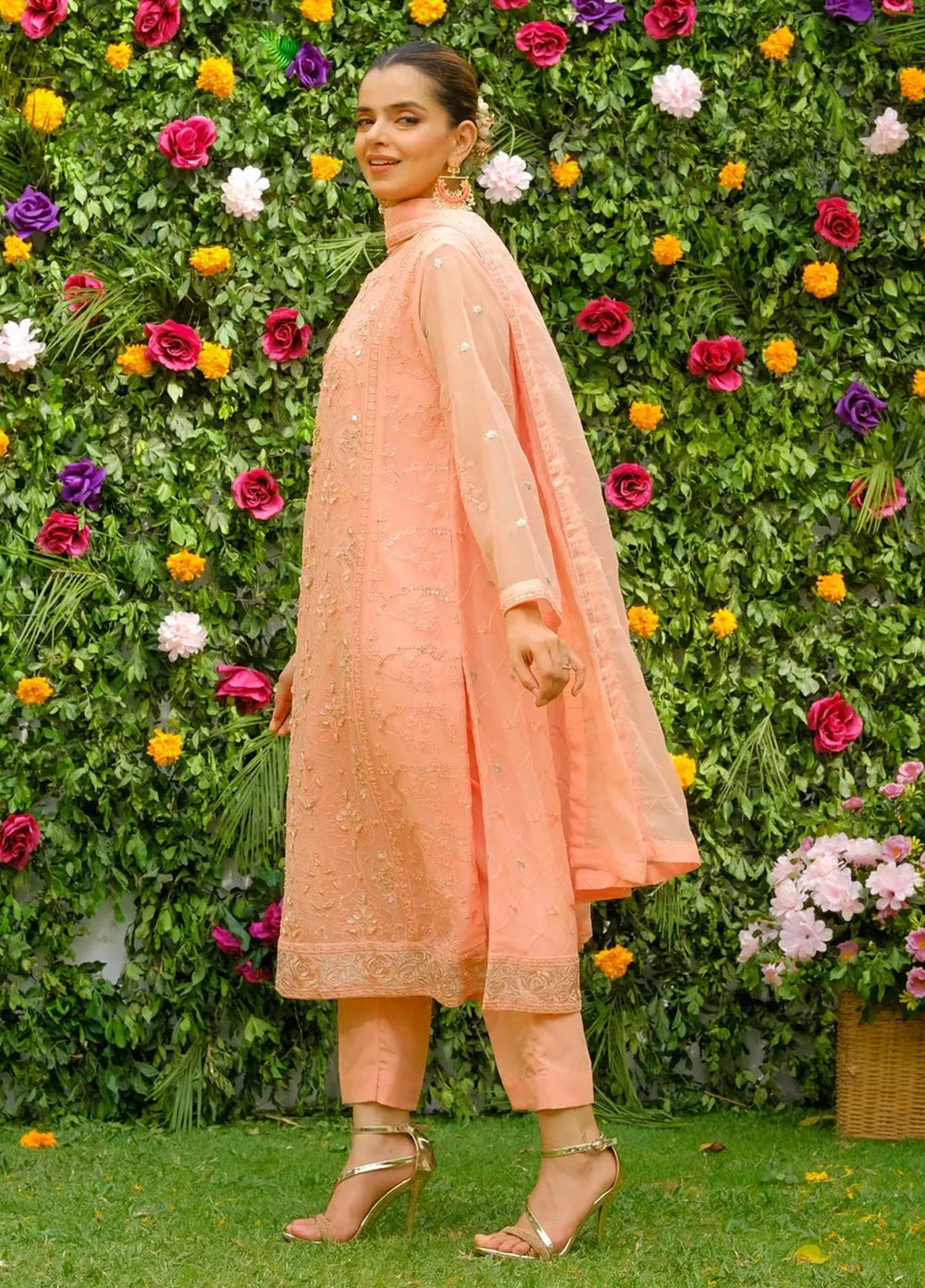 Dhaga Pret Embroidered Chiffon 3 Piece Suit Aaina