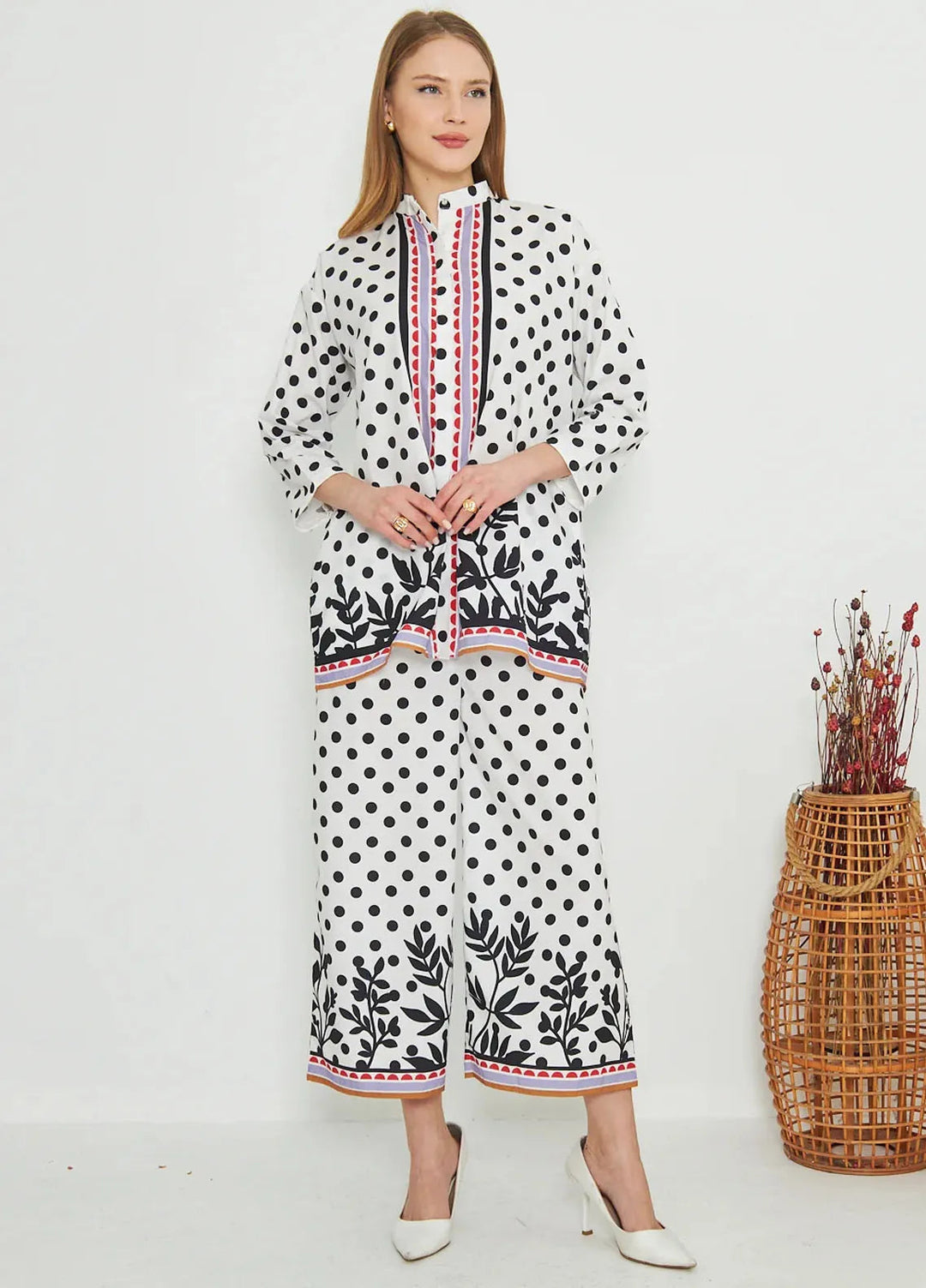 Dhaga Pret Printed Crepe 2 Piece Suit Raven