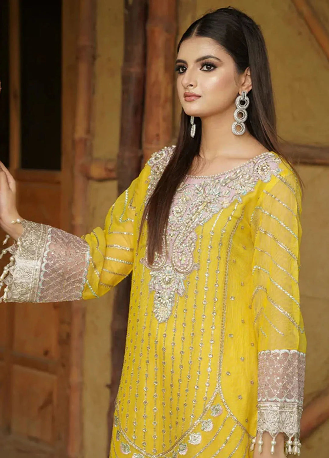 Dhanak By Ayat Pret Embroidered Net 3 Piece Suit Gulzar