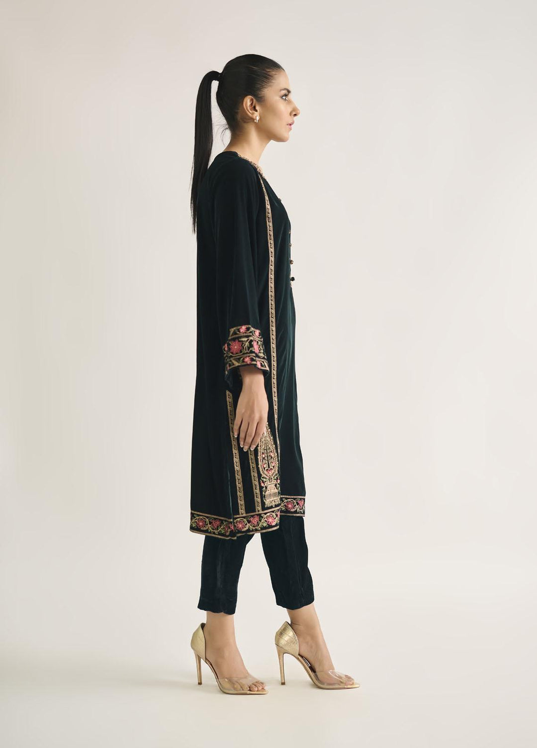 Dhanak Pret Embroidered Velvet Shirt DA-1715 GREEN