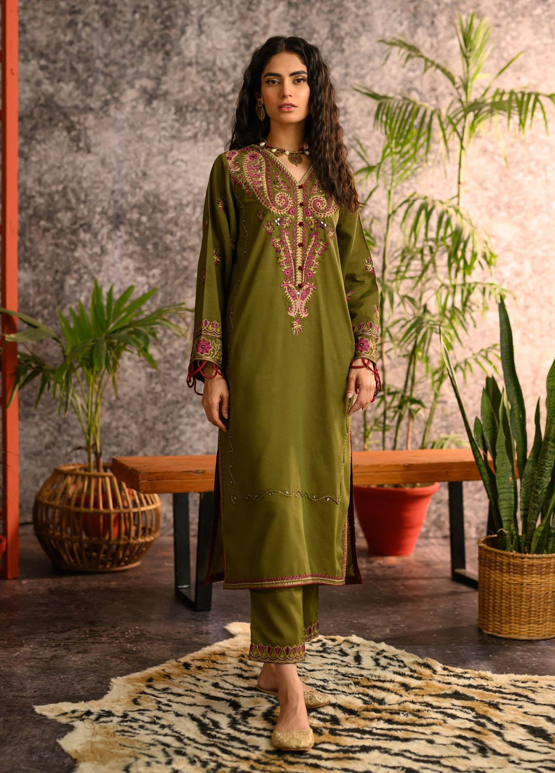 Dhanak Pret Embroidered Karandi 2 Piece Dress DC-2109 GREEN
