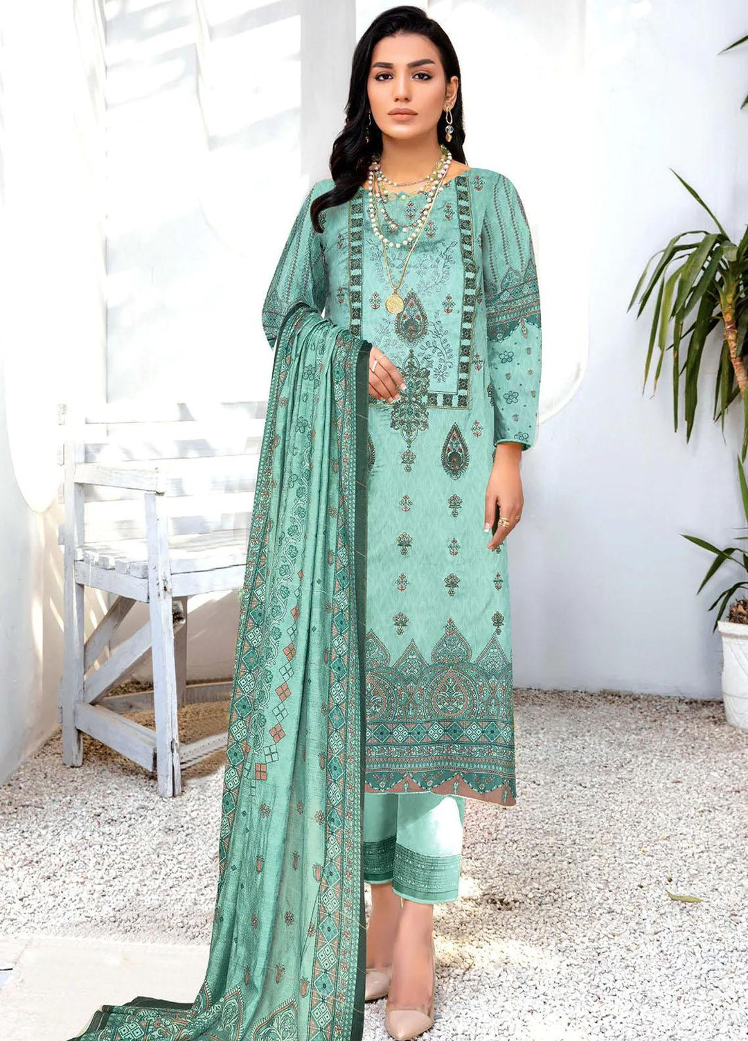 Insiya Clothing Embroidered Cambric Suits Unstitched 3 Piece INS23DK DK-08 - Winter Collection