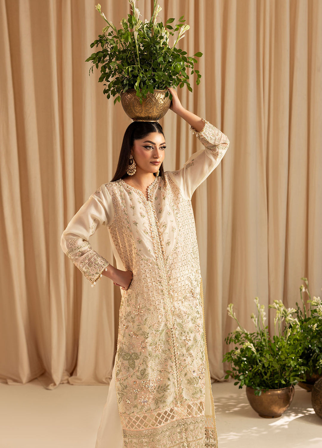 Diara Couture Pret Embroidered Organza 3 Pieces Carisse