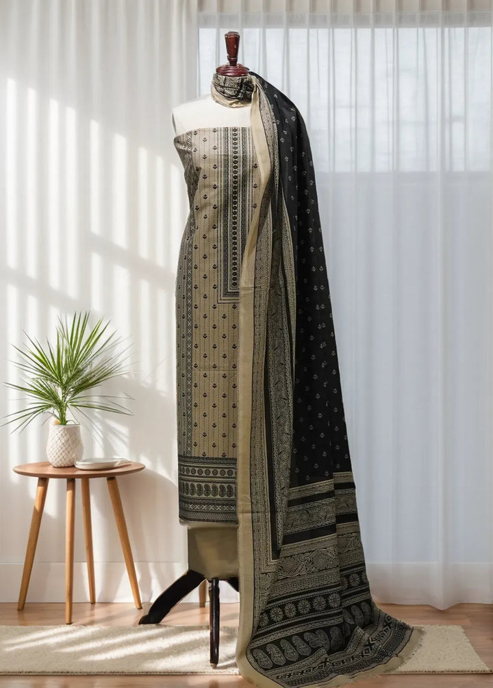 Digital Print By Bin Saeed Printed Lawn Suit Unstitched 3 Piece BN24F Gray - Summer Collection