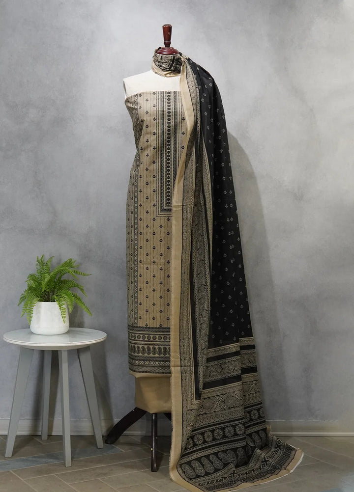 Digital Print By Bin Saeed Printed Lawn Suit Unstitched 3 Piece BN24F Gray - Summer Collection