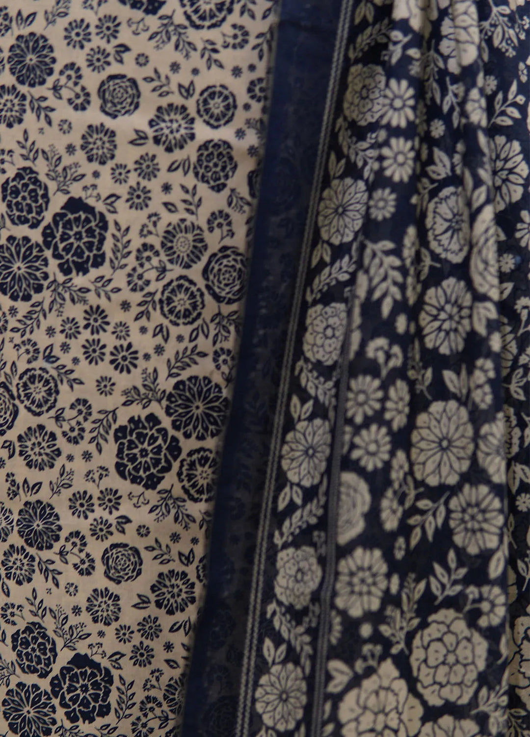 Digital Print By Bin Saeed Printed Lawn Suit Unstitched 3 Piece BS24F D-675 - Summer Collection
