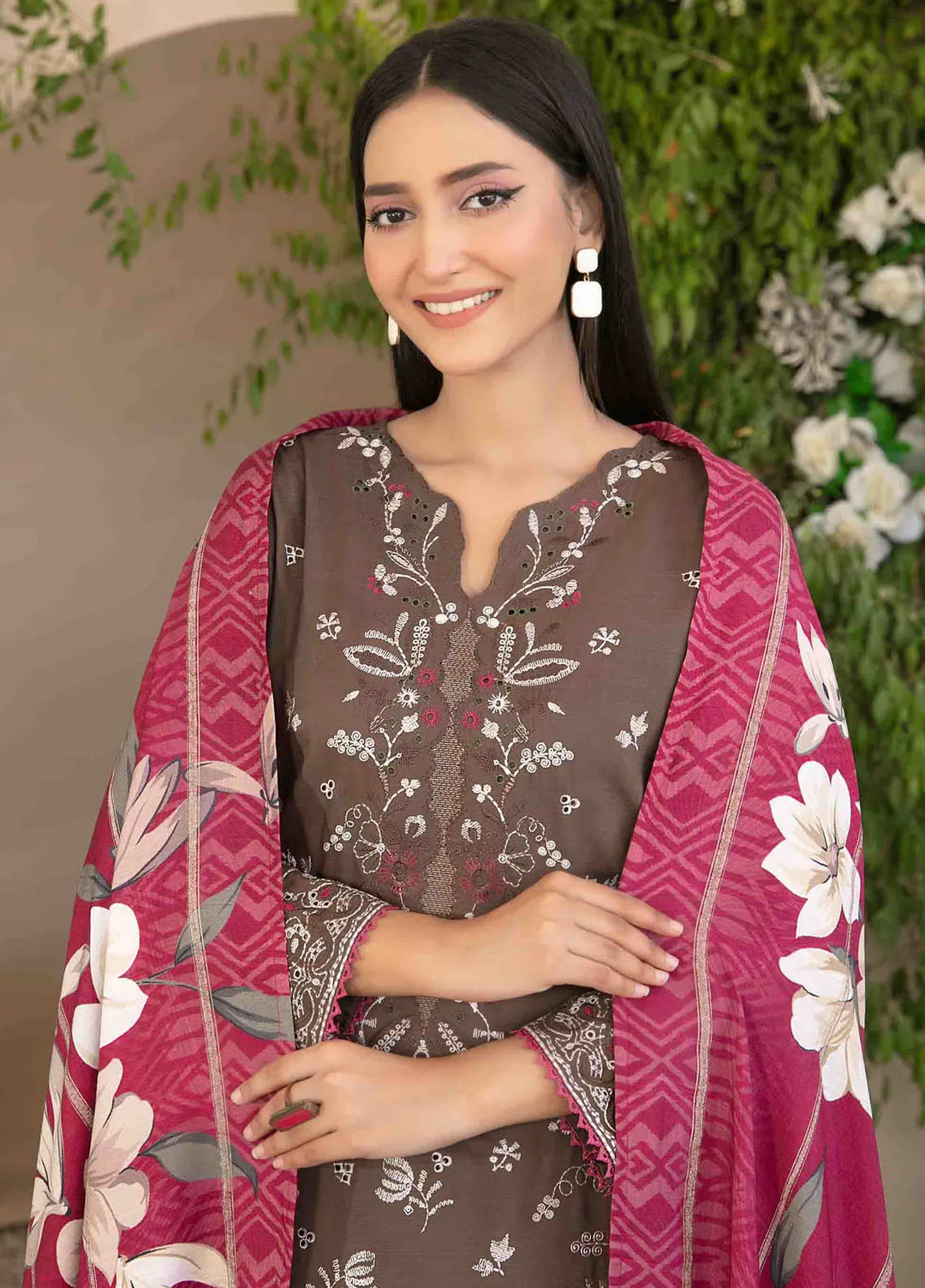 Dorsa by Tawakkal Fabrics Embroidered Slub Suit Unstitched 3 Piece TWF24D D-3717 - Winter Collection