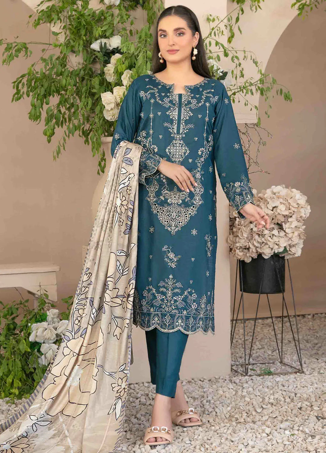 Dorsa by Tawakkal Fabrics Embroidered Slub Suit Unstitched 3 Piece TWF24D D-3719 - Winter Collection