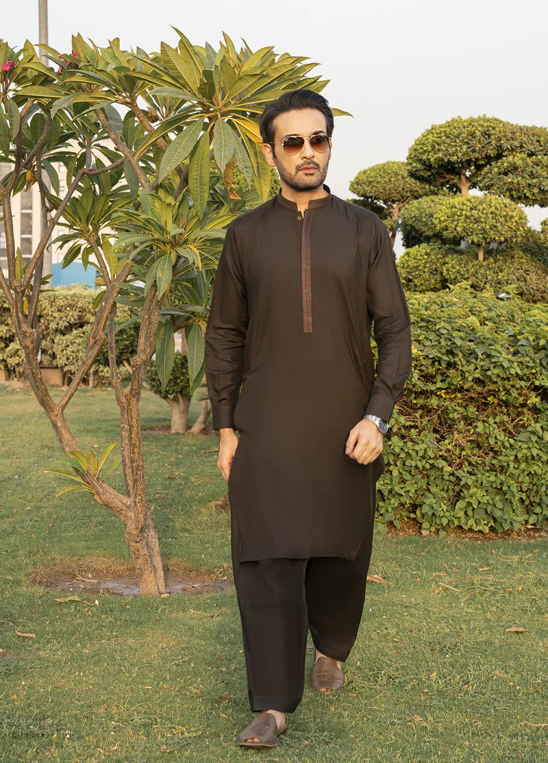 Dot n Dot Wash n Wear Embroidered Mens Shalwar Kameez - Tehzeeb