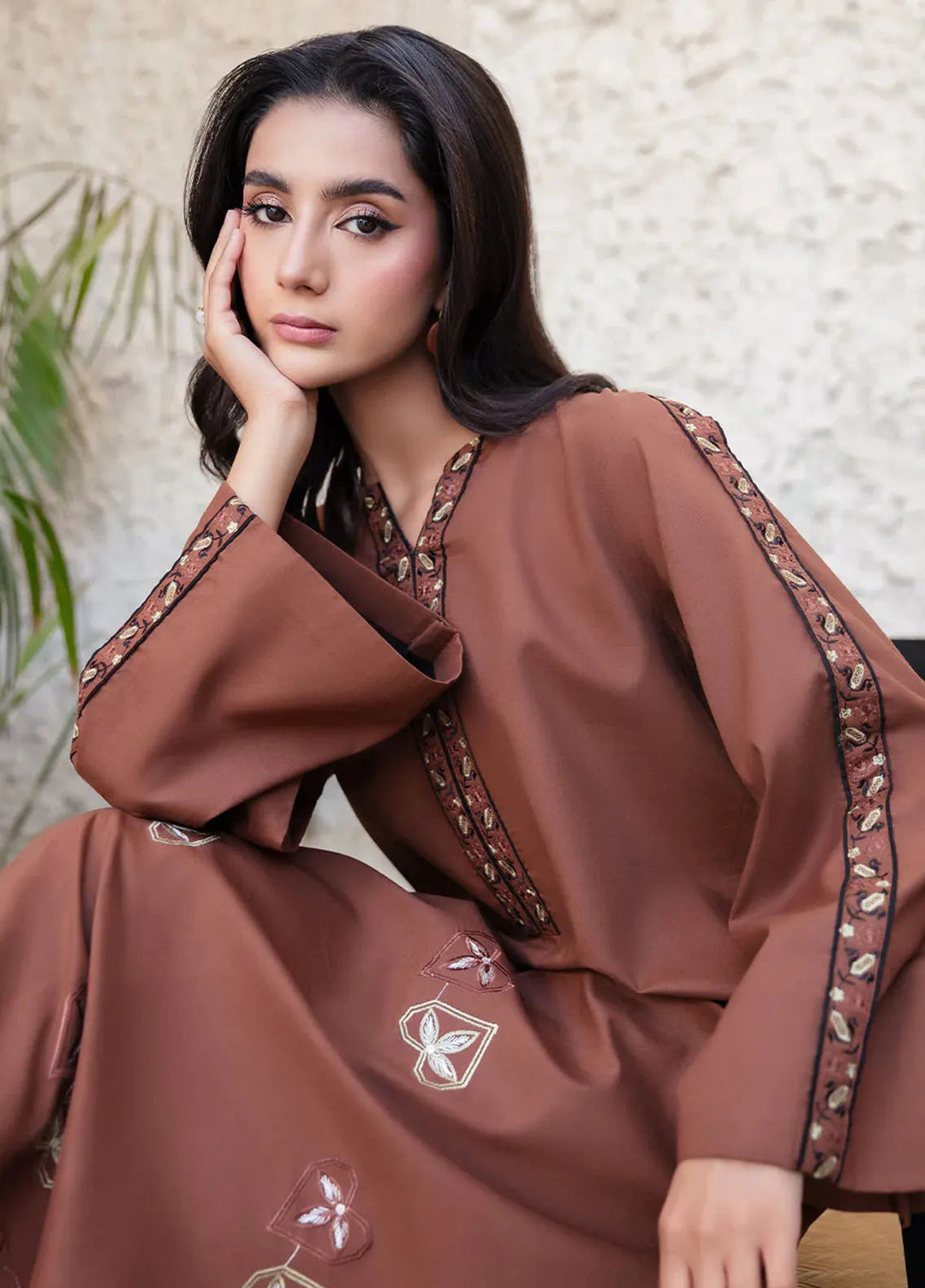 Dusk Glow by Aleen Pret Embroidered Cotton Lawn 2 Piece Suit Solea