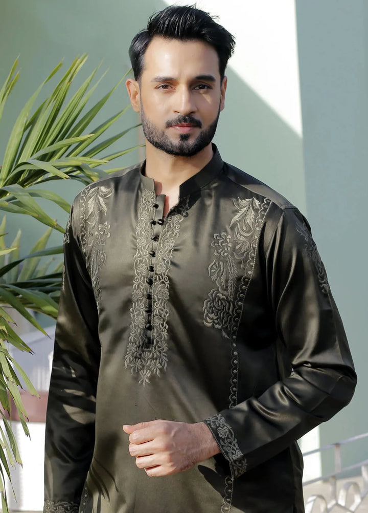 Edge Republic Embroidered Men Kurta Pajama - ER 567