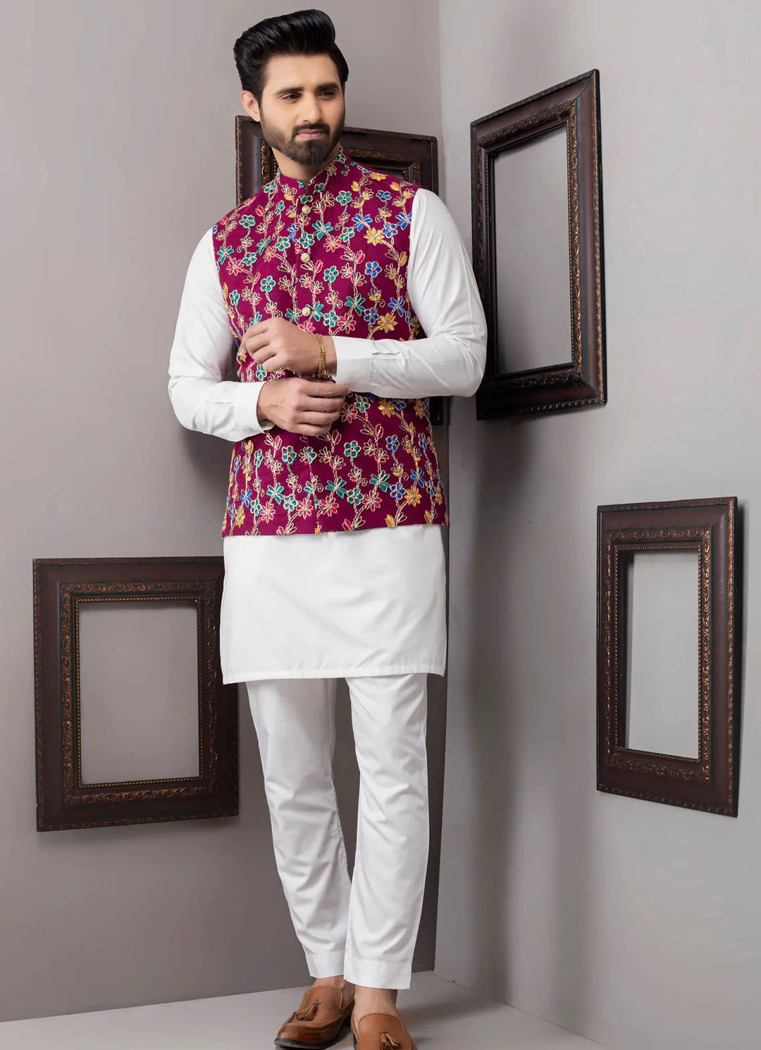 Edge Republic Kurta Pajama And Waist Coat ER WC 1023 Purplish Maroon Silver Zari Waist Coat