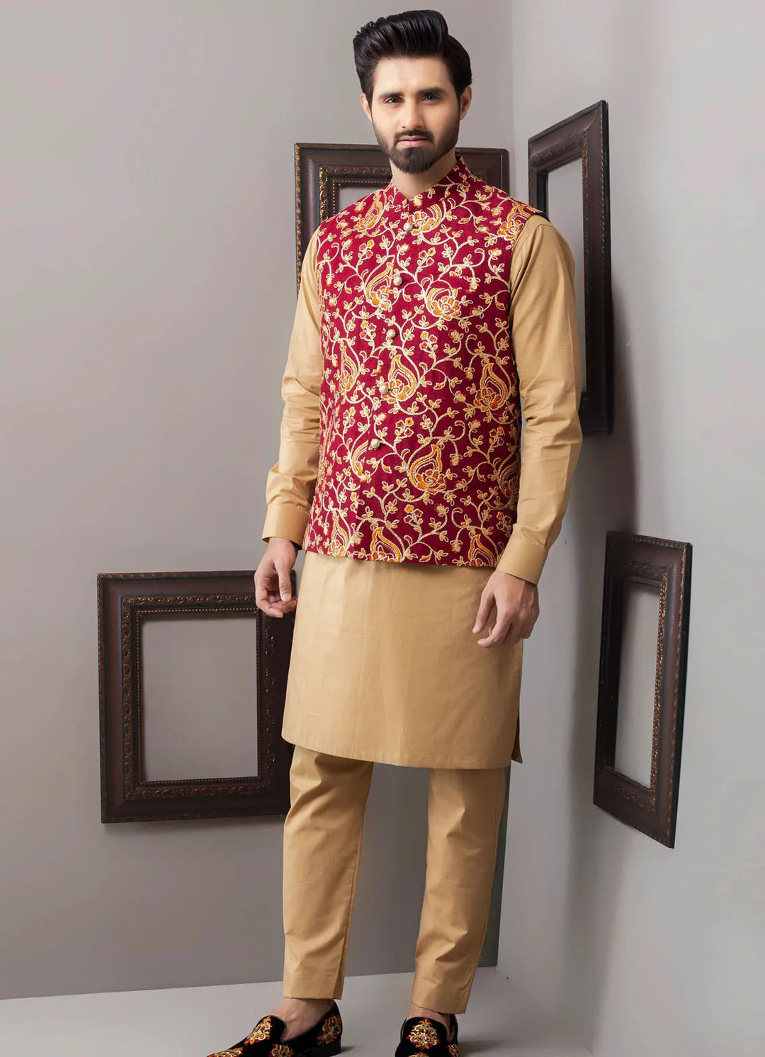 Edge Republic Kurta Pajama And Waist Coat ER WC 1037 Maroon Zari Work Waist Coat