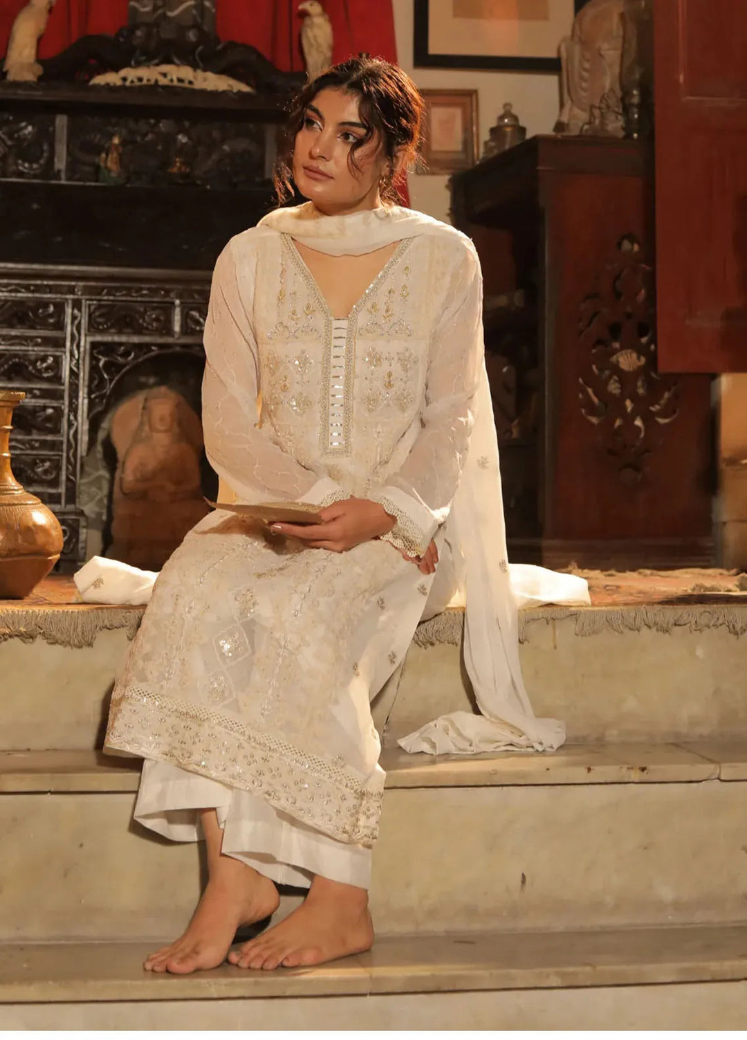 Edge Republic Pret Embroidered Chiffon 3 Piece Suit Republic Womens 10 Zamzama White