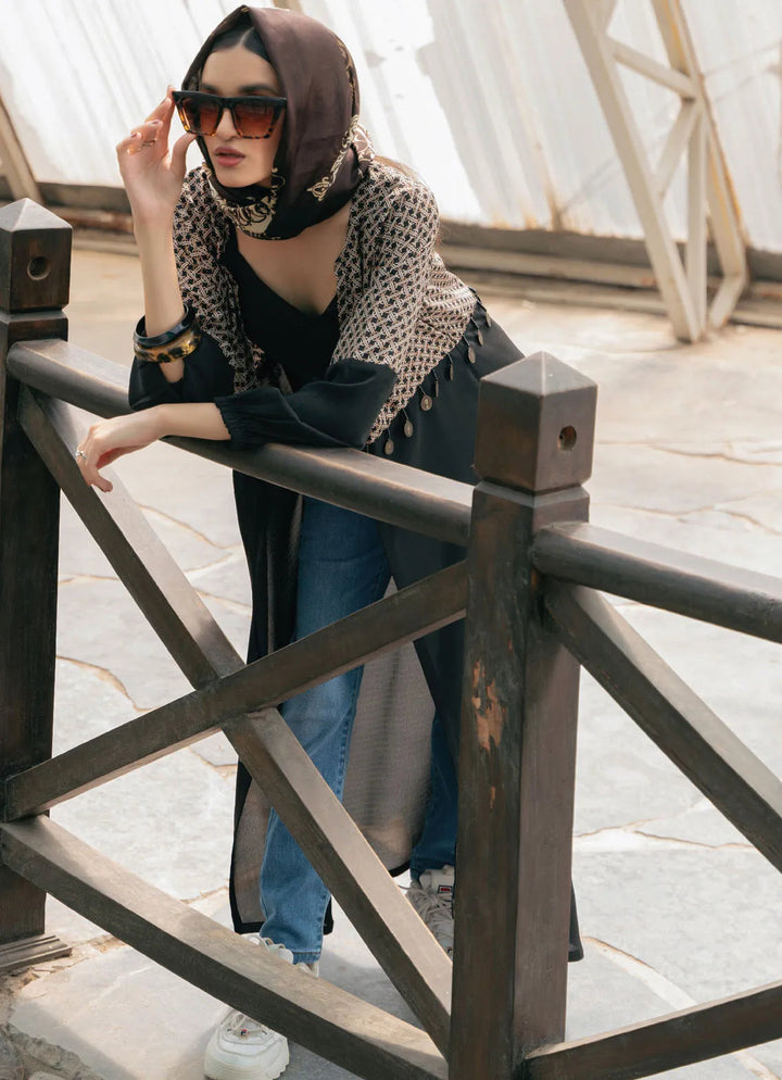 Edowlark Pret Causal Georgette Gown British Monarch Fashion Shrug