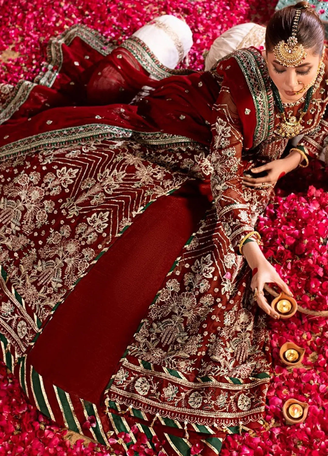 Eileen Embroidered Chiffon Suit Unstitched 4 Piece EL24C D8-ELOWYN - Luxury Collection