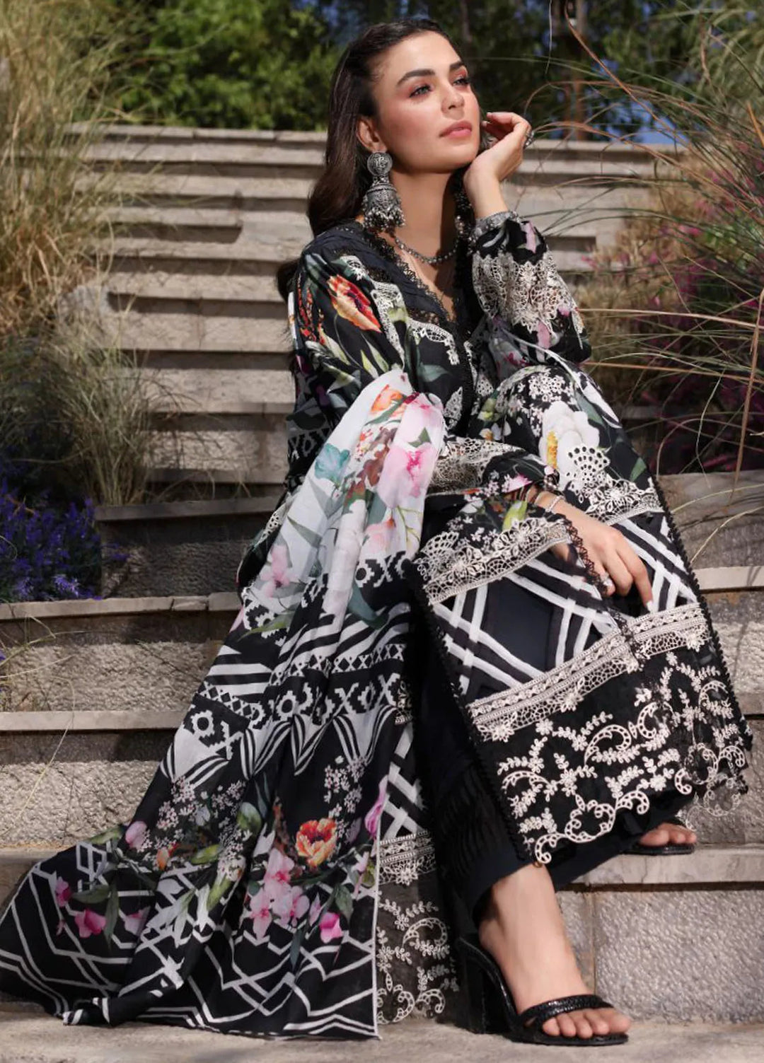 Elaf Chikankari Lawn Suit Unstitched 3 Piece EF24C ECK-02 A Noiree - Summer Collection